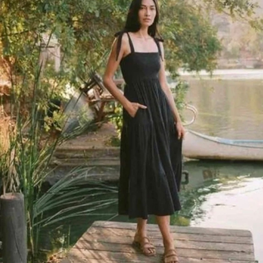 Christy Dawn Black Sleeveless Midi Dress